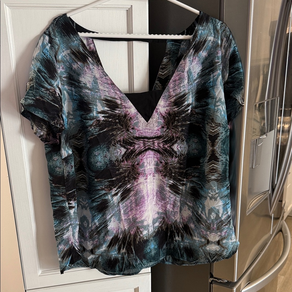 Tart Multicolor V-Neck Blouse